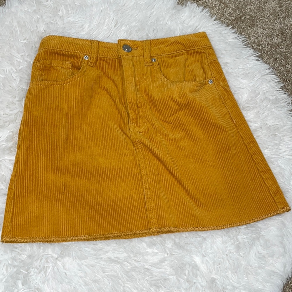 Yellow courderoy skirt